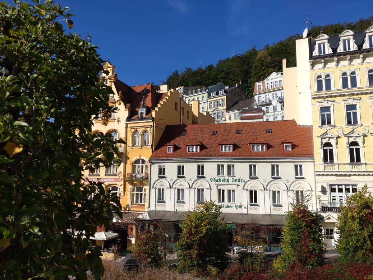 Chebsky Dvur - Egerlander Hof Hotel KLV Exterior foto